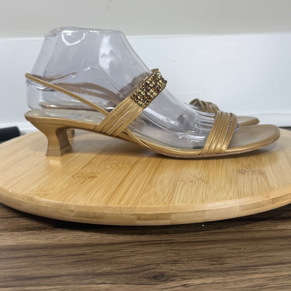 Stuart Weitzman Kitten Heel Sandals Womens 9 N Crystal Strappy Metallic Gold Lux